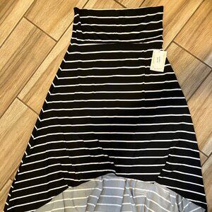 NWT LulaRoe Olivia Hi-Low Skirt Size L, Black/White Stripe